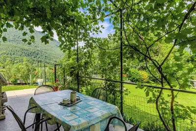 Image de Bel appartement pour 5 personnes avec Wifi, patio, animaux admis et vue panoramique