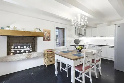 Image de Regarda - The romantic place, apartment with pool and parking