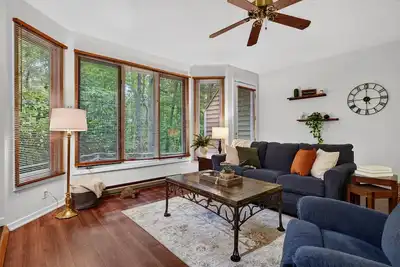 Image de Trillium Close 18 with Wintergreen Advantage