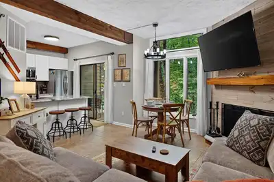 Image de Laurelwood 00 with Wintergreen Advantage