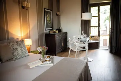 Image de Peaceful Luxury Farmhous — Stunning Alps Views