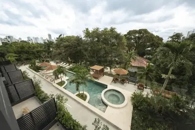 Image de Luxury 2br Apt & Pool access