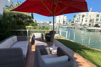 Image de Villa luxueuse de 5 chambres avec vue sur la marina à Yasmine Hammamet