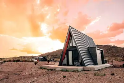 Image de Luxury A-Frame with Furnished Deck in Terlingua, Texas