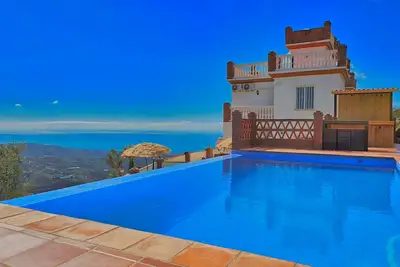 Image de Holiday villa for 11 persons with infinity pool at the Costa del Sol