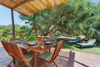 Image de Villa « Giardino sul Mare » avec vue sur la mer, terrasse privée et Wi-Fi