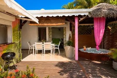 Villa Orelia