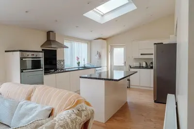 Image de Spacious Garden Home | Near York | Dog Friendly