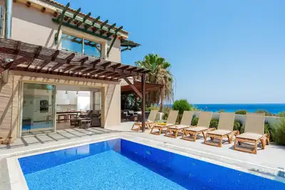 Image de Artisan Seafront Villa - Treehouse