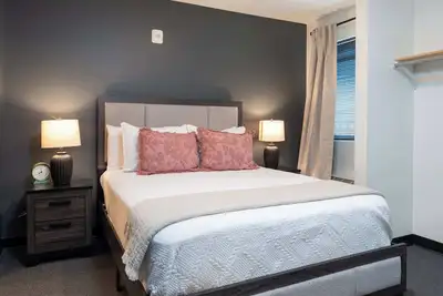 Fairmount Flats Two Bed Two Bath