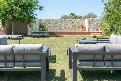Image de Beautiful home in Marratxí with private swimming pool, can be inside or outside