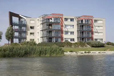 Image de Appartement sur l'IJsselmeer avec balcon