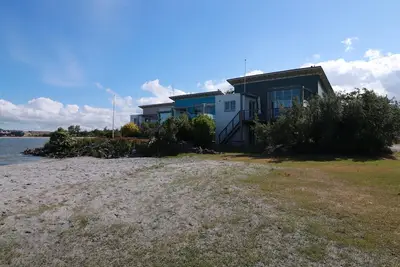 Image de Villa individuelle de luxe près de la plage