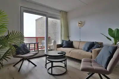 Image de Appartement au bord de l'eau avec balcon