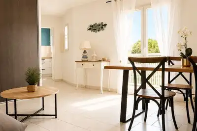 Image de Charmant appartement quartier des Présidents – 4 pers.