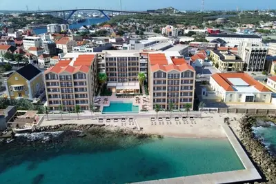 Image de Majestic 406 2-Bed Ocean View Suite by Bocobay