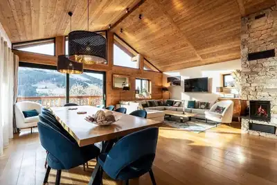 Image de Superbe chalet avec piscine à Courchevel Moriond