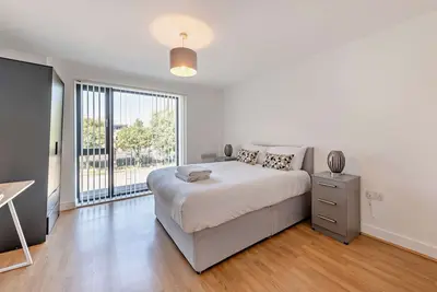 Image de Host & Stay | Kings View