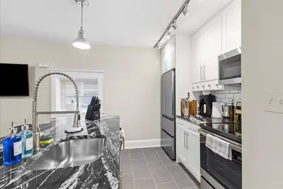Image de Appartement stylé 2ch, proche parcs & Bakery Square