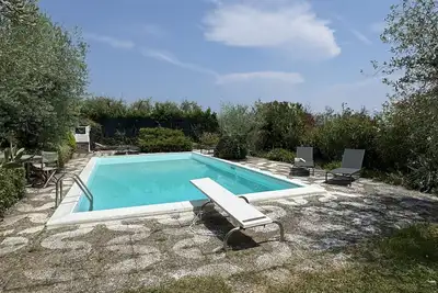 Image de Villa Sunset Lakeview—Private Pool—by Booking Gard