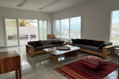 Image de Invitation à la détente à El Haouaria, à deux pas de la plage