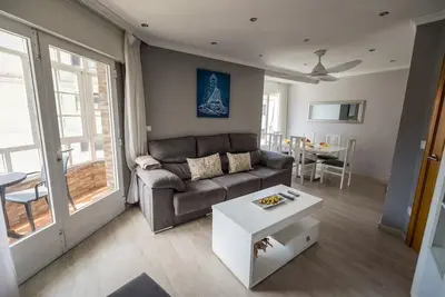 Central Bright Apartment · Beach & Rías Baixas