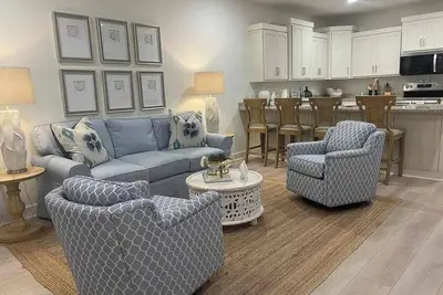 Image de New 2Br/2Bth house in quiet Darien, Ga. Close to riverwalk, restaurants, & Ssi