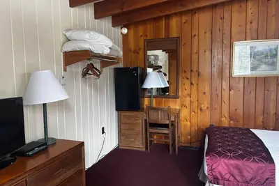 Image de Cozy 1-bedroom hotel room in welcoming Hamilton - #336 Endawonnda