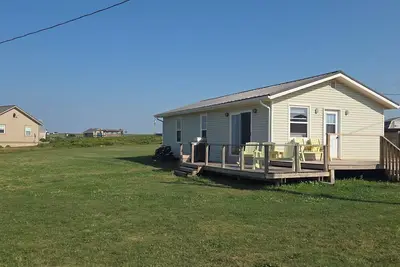 Image de Seaside Cottage just minutes from the beach!