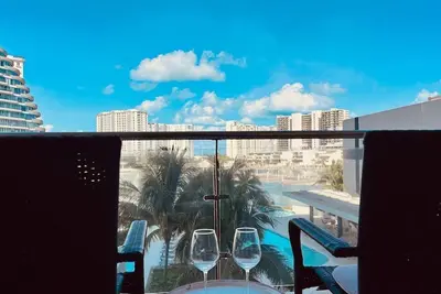 Image de Top/2br/Million Dollar Views/Terrace/Balcony/Gym