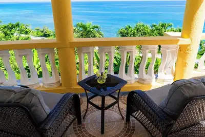 Image de Culture and Serenity - \"Come for the View, Stay like a Local, Beach like a Bum\"