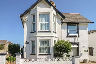 Image de Bay Tree Cottage, pet friendly, country holiday cottage in Shanklin