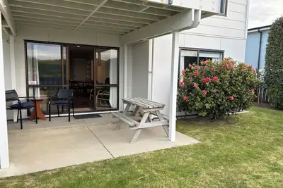 Image de Beach Bach on Ocean Rd - Midweek Special Available