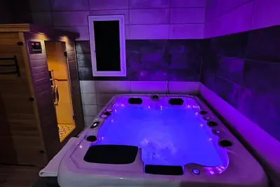 Image de Gîte spa jacuzzi sauna privatifs en baie de Somme.