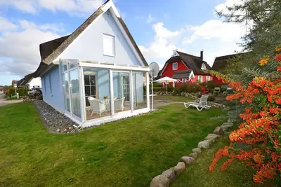 Image de Quiet, central location, about 250 m from the Baltic Sea beach, sunroom