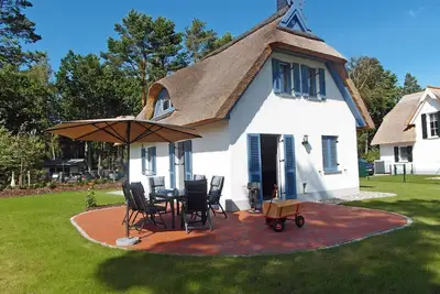 Image de Vacation home with a fireplace, about 400 meters from the sandy beach, 2 bedrooms, sleeps up to 5 people