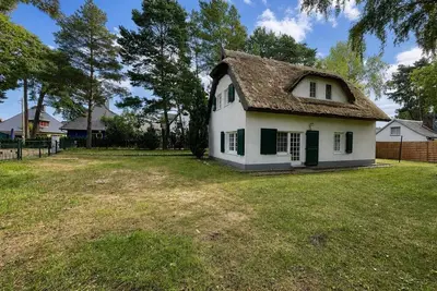 Image de Vacation home with a sauna, about 300 meters from the sandy beach, Wi-Fi, and a washing machine