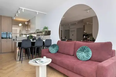 Image de Cosy Apartment with Parking | Air Conditioning