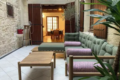 Image de Nouveau Grande Maison à proximité immédiate du canal - charmant patio