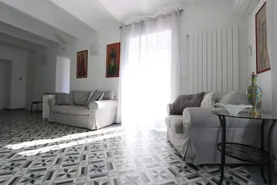 Image de Appartement « Atessa Centro » avec vue montagne, Wi-Fi et climatisation