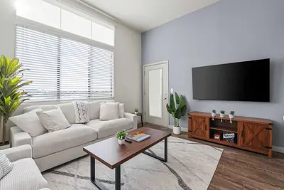 Image de 3br Tempe Gem - Pool, King Beds, Gym, Asu Nearby