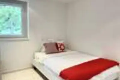 Image de Fabulous 3-bedroom apartment in charming Zürich for your stay.