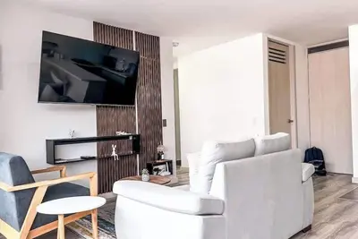 Image de Moderno y espacioso apartamento