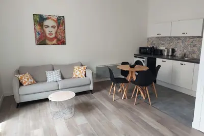 Image de Charmant appartement au pied du centre historique et des chemins de randonnées
