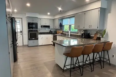 Image de Spacious 3br Stockton Rivertown Getaway