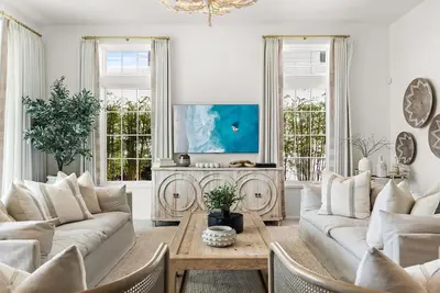 Image de Big Happy - Luxury on 30a, nextdoor to Alys Beach. Pool + Beach Access + 4 Bikes