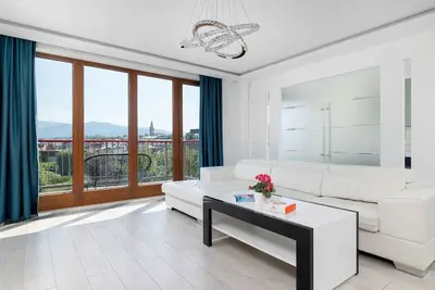 Image de Bielsko-Biała | Cechowa 24 | Spacious Apartment | Air Conditioning