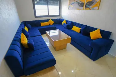 Image de Appartement confortable 2 chambres avec balcon à Corniche
