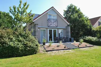 Image de Bungalow en bord de mer à Makkum avec ponton