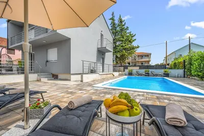 Image de Stunning home in Kakma